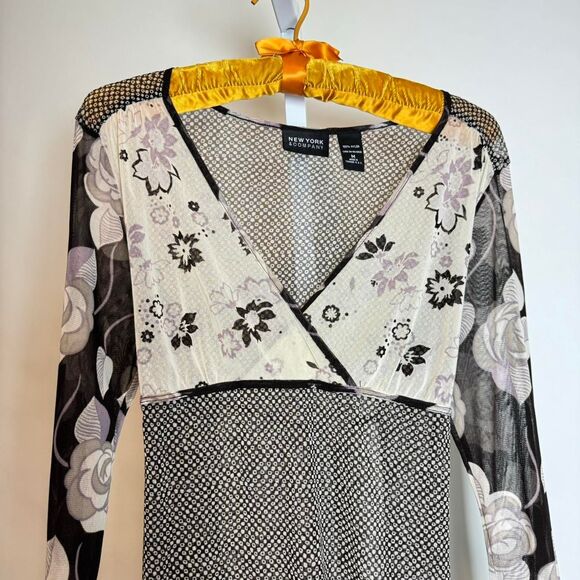 Whimsygoth Y2K Mesh Wrap Top with Floral Sleeves - Picture 3 of 6